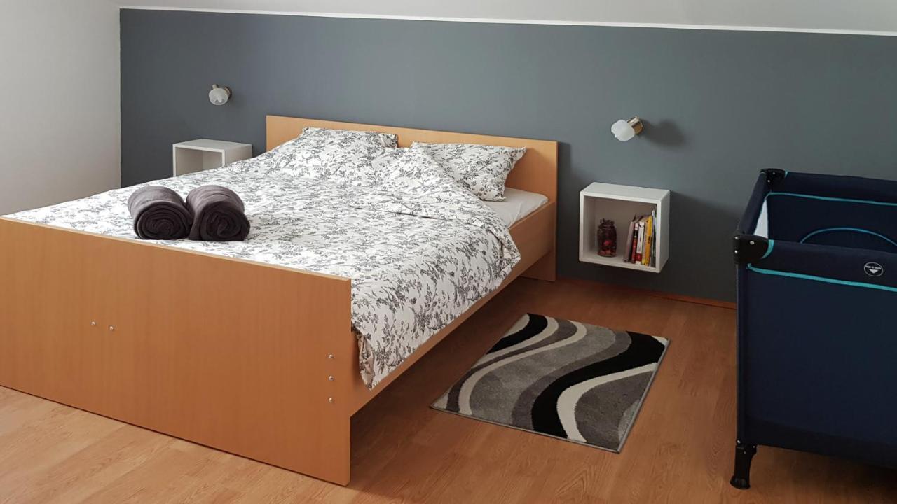 Apartman 13 Krizevci Bagian luar foto